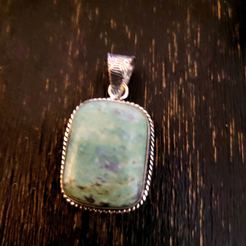925 Sterling Silver Pendant